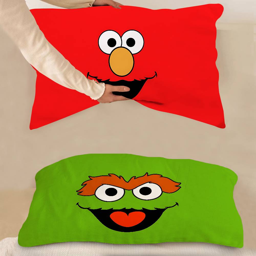 Home Textiles Premium - Sesame Street Cartoon Premium Quick-Dry Pillow