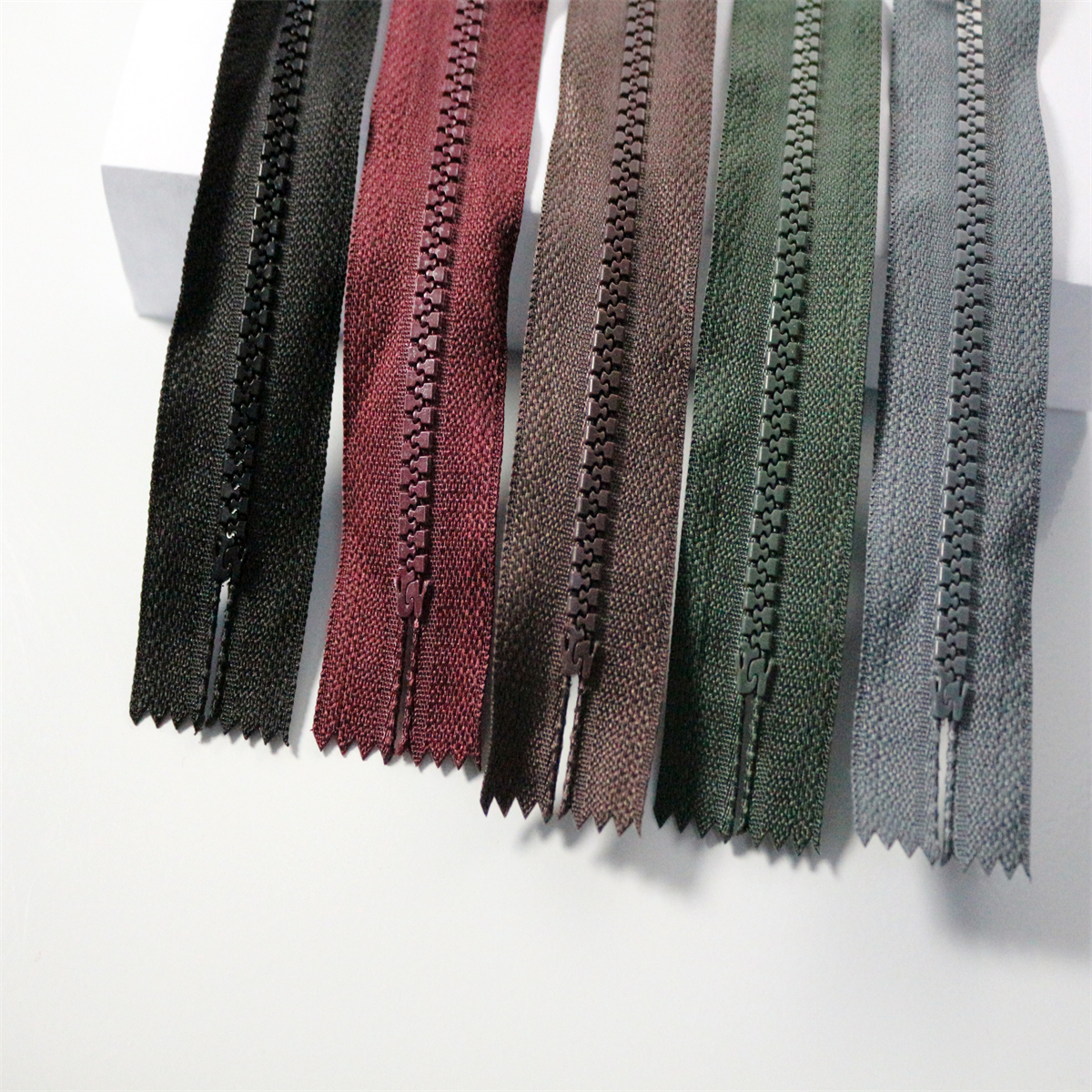 (10PCS)5# resin closed tail 30 – обзор и цена Home Textiles Manufacturer