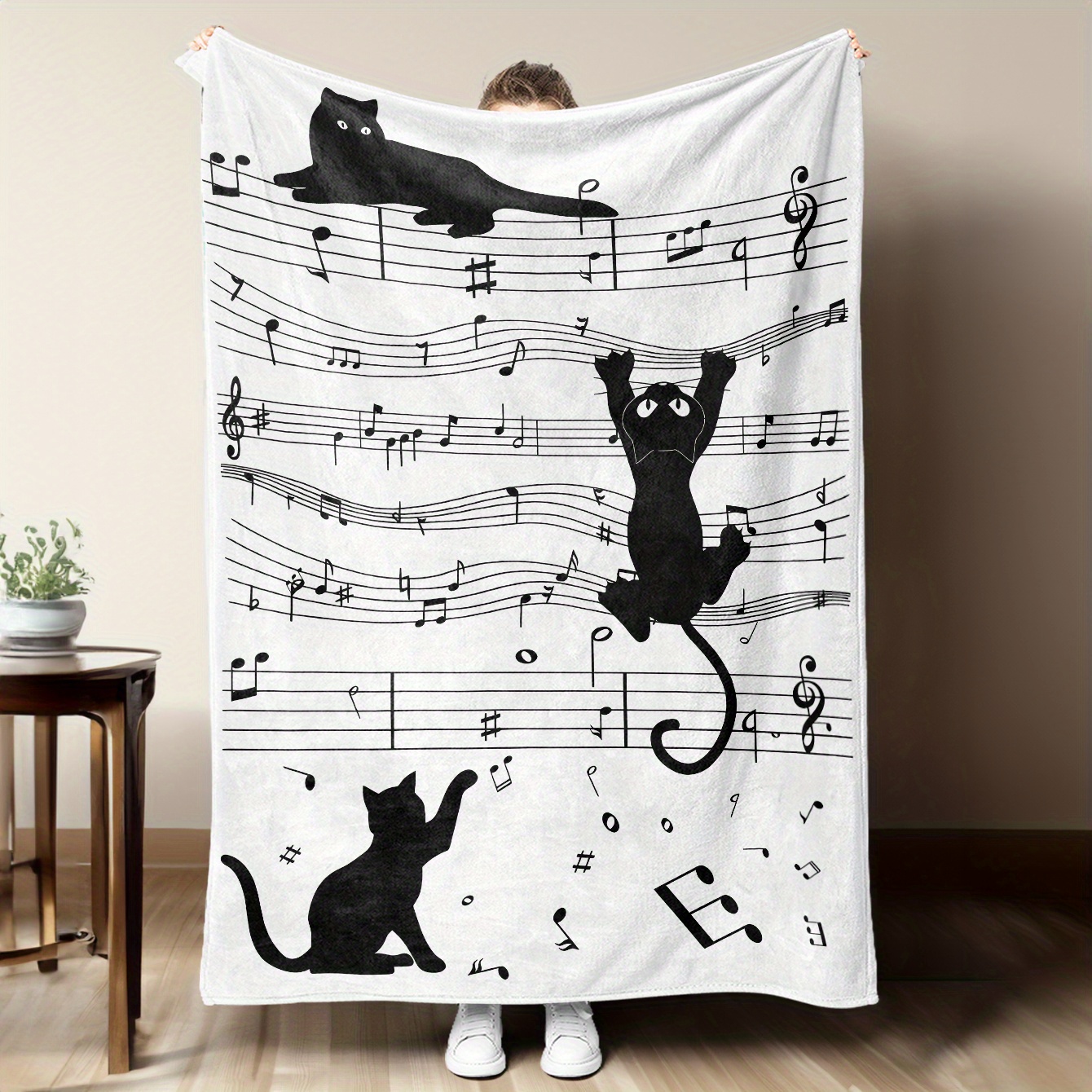 Black and white cat silhouette – обзор и цена Home Textiles Notes
