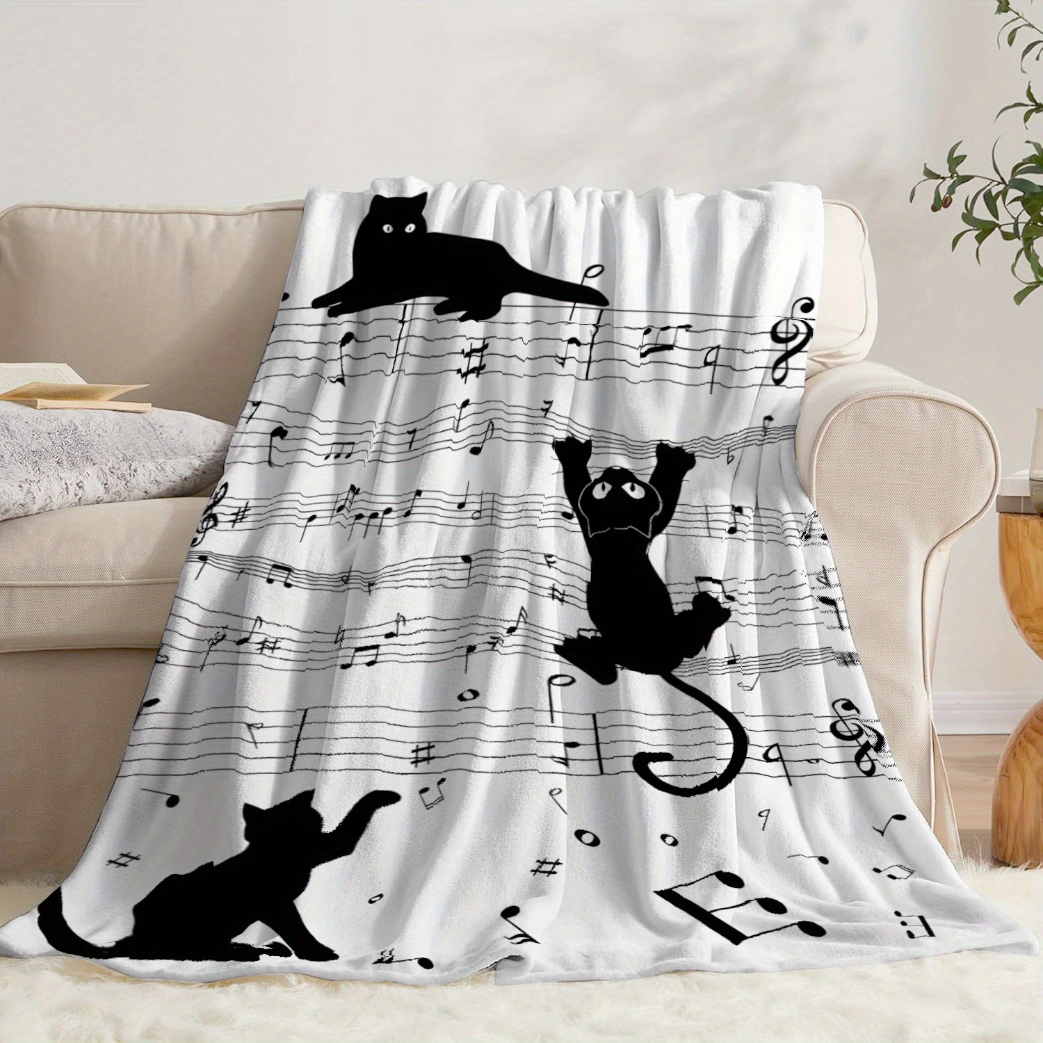 Black and white cat silhouette – обзор и цена Home Textiles Notes