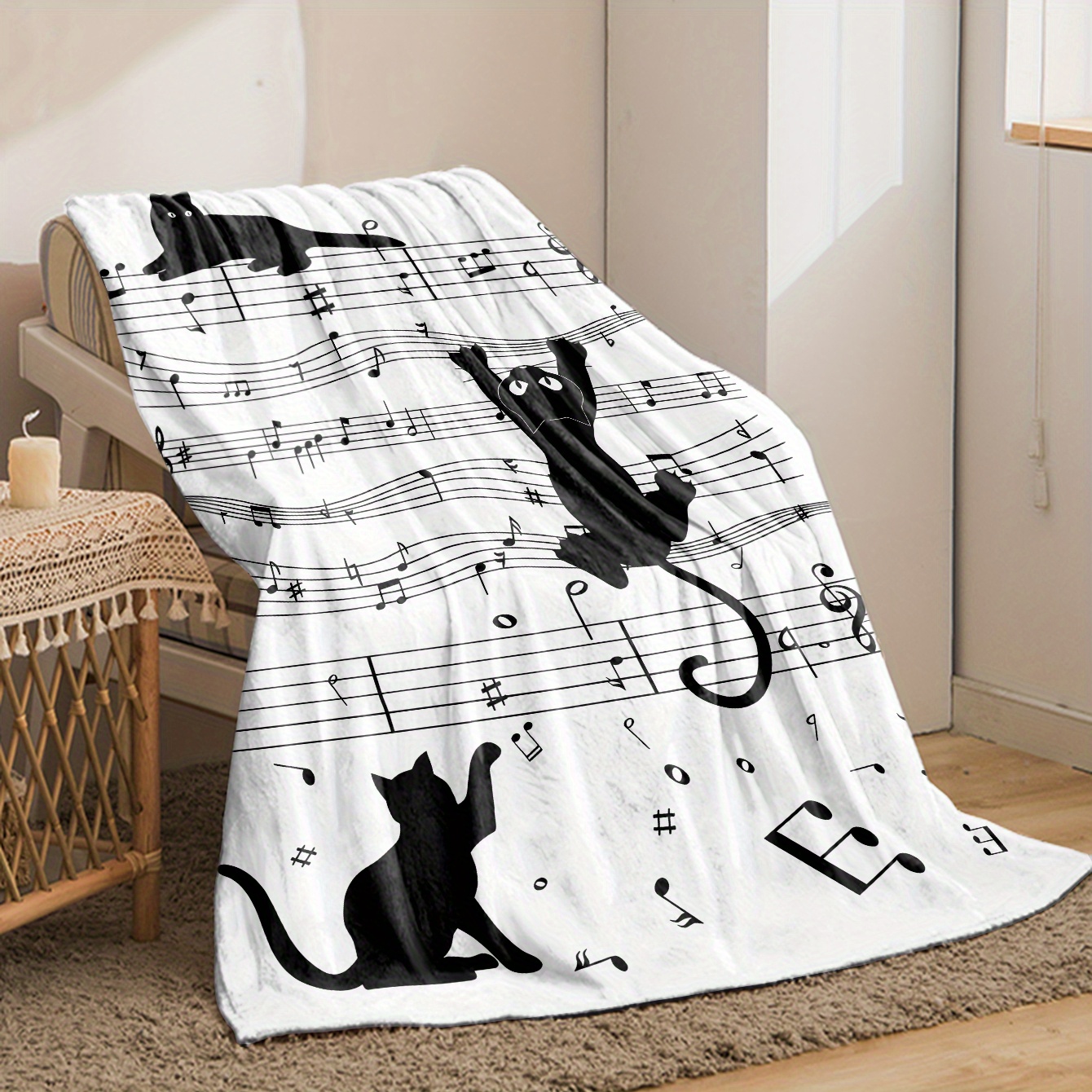 Black and white cat silhouette – обзор и цена Home Textiles Notes